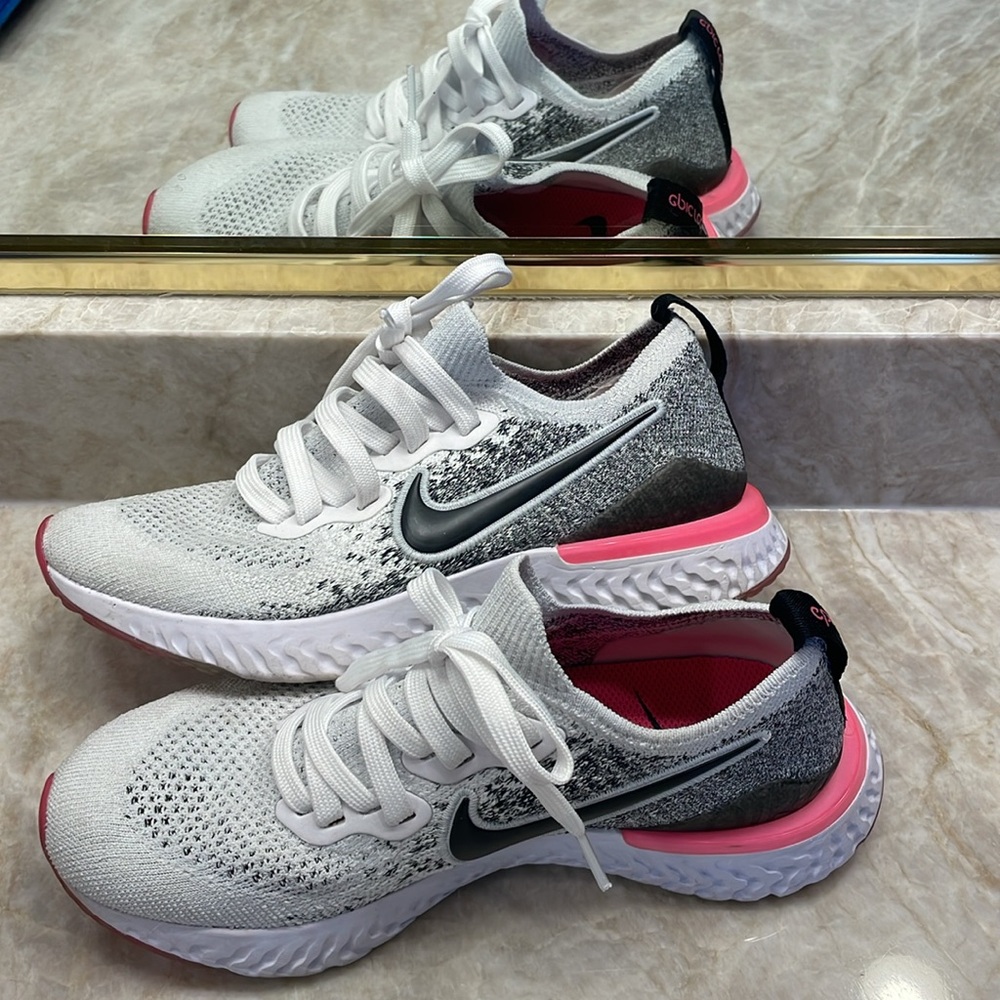 Nike React Knit Running Shoes - White & Pink
